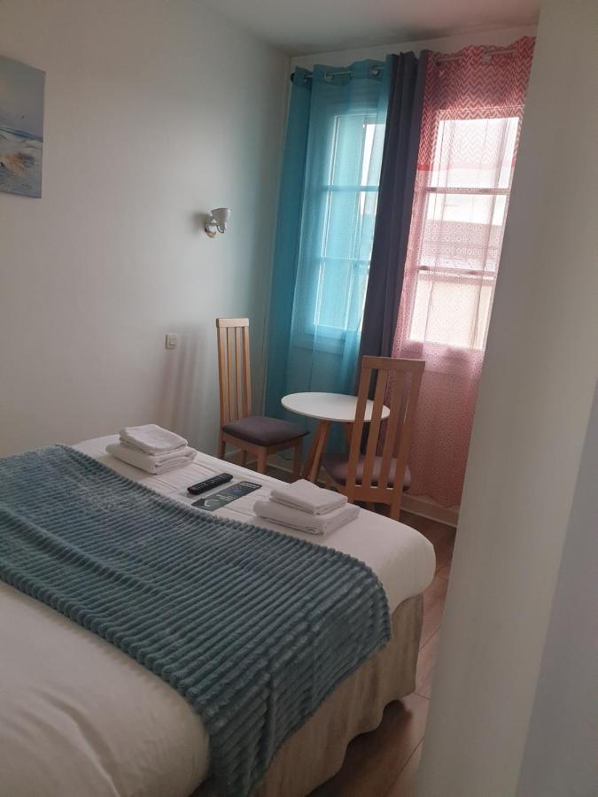 Hotel Le Petit Billot Vitré Kültér fotó