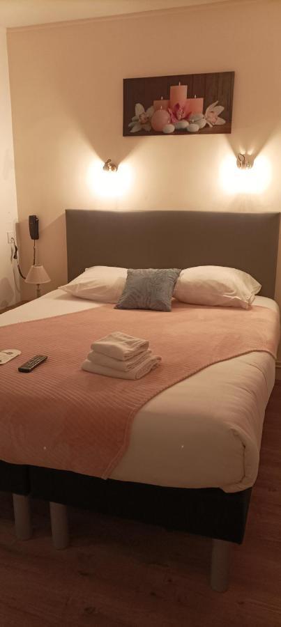 Hotel Le Petit Billot Vitré Kültér fotó