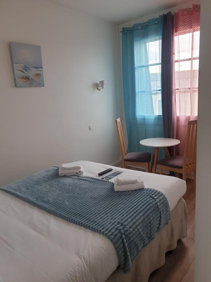 Hotel Le Petit Billot Vitré Kültér fotó