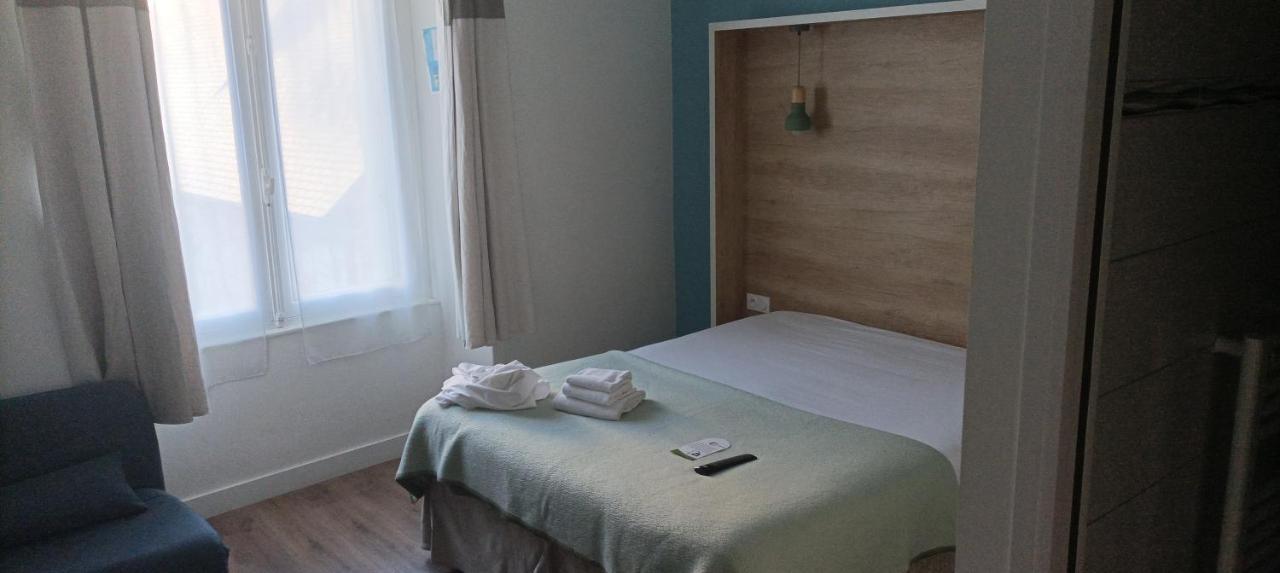 Hotel Le Petit Billot Vitré Kültér fotó
