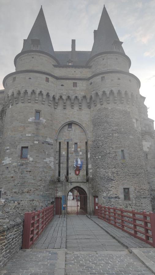 Hotel Le Petit Billot Vitré Kültér fotó