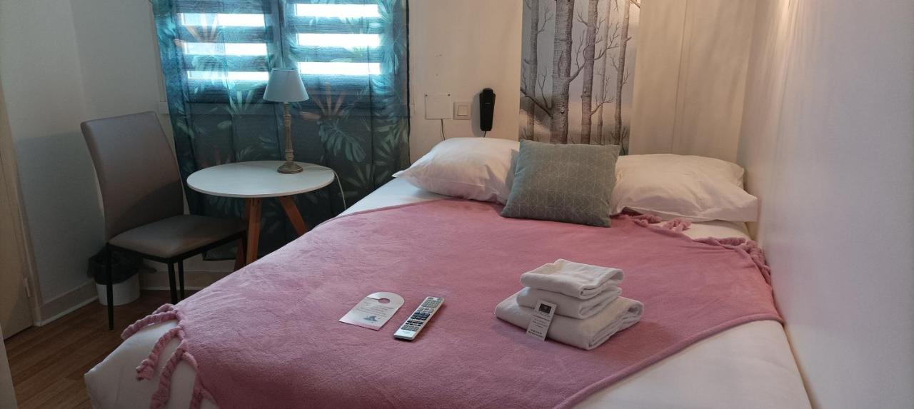 Hotel Le Petit Billot Vitré Kültér fotó