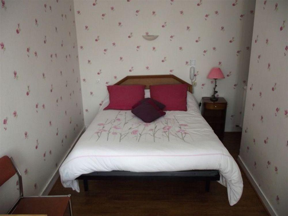 Hotel Le Petit Billot Vitré Kültér fotó