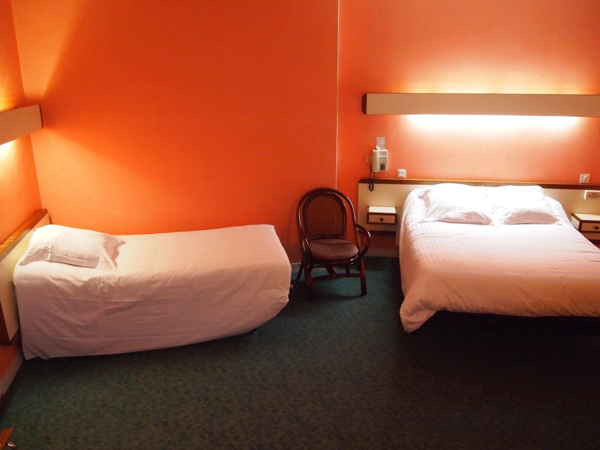 Hotel Le Petit Billot Vitré Kültér fotó