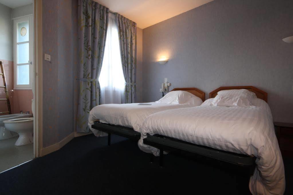 Hotel Le Petit Billot Vitré Kültér fotó